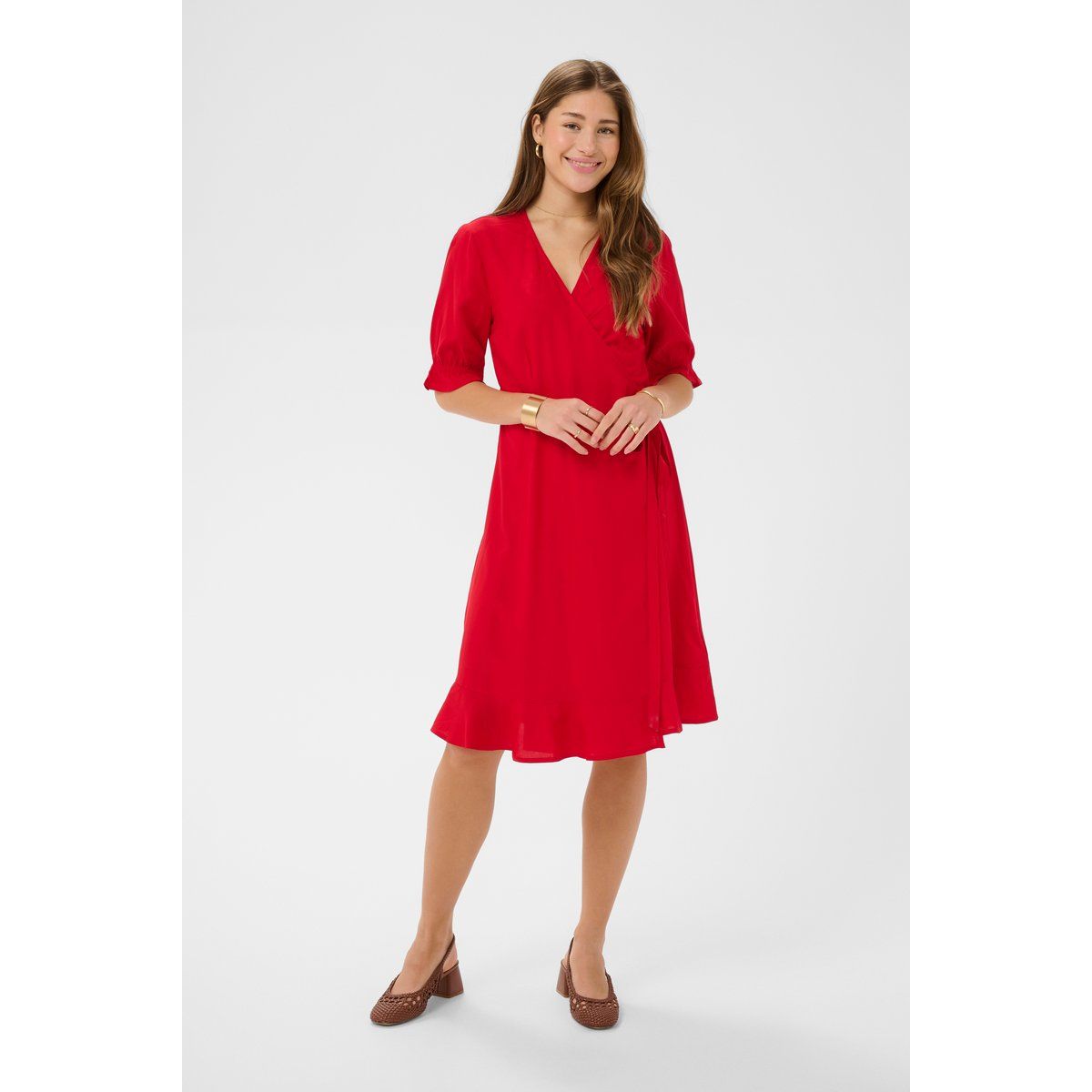 Feminines Wickelkleid mit Rüschen