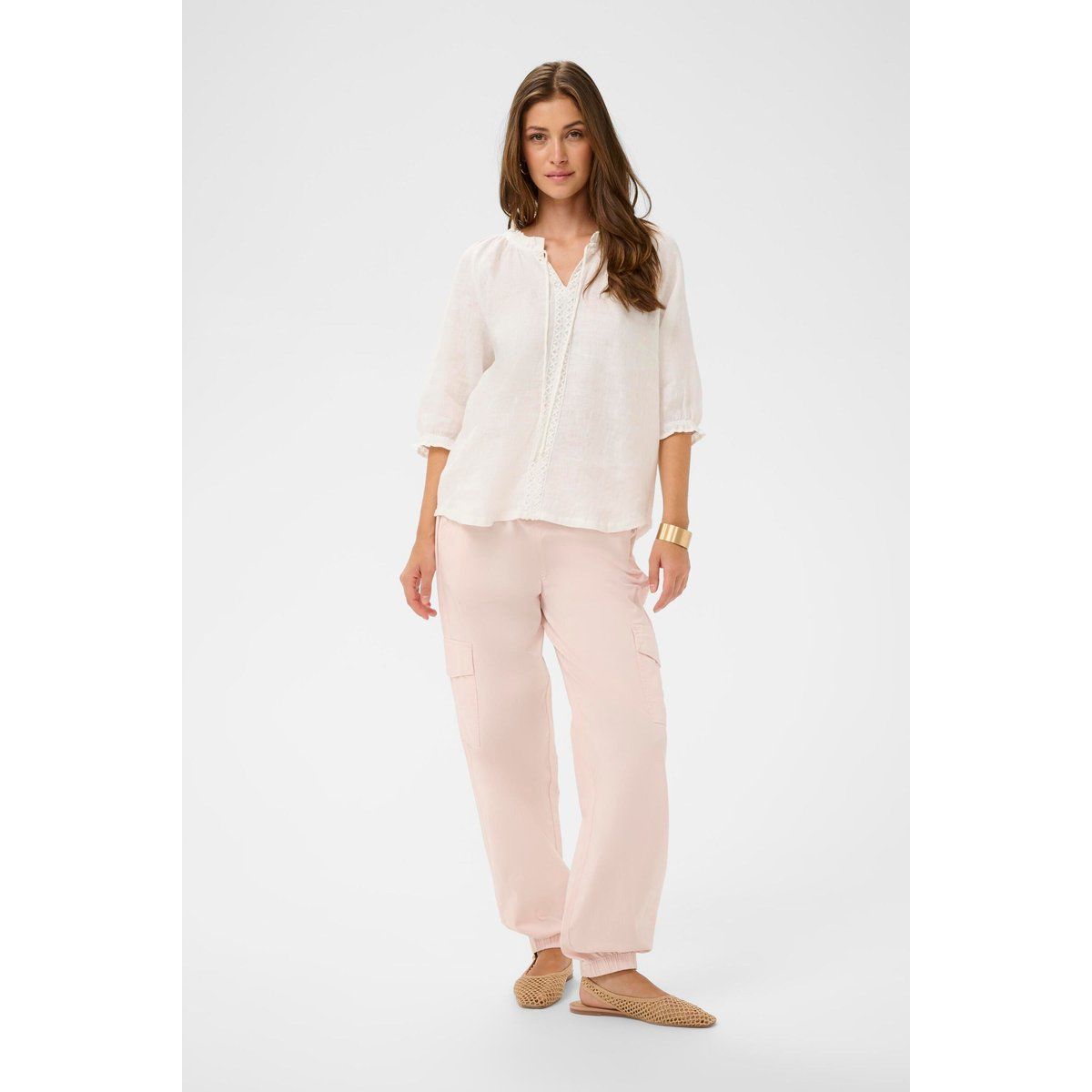 Strukturierte Bluse mit Stickerei-Detail