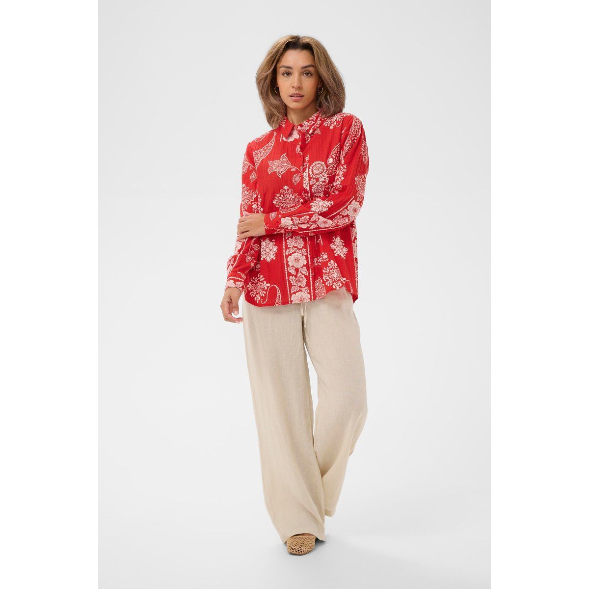 Locker geschnittene Langarm-Bluse mit Blumenmuster