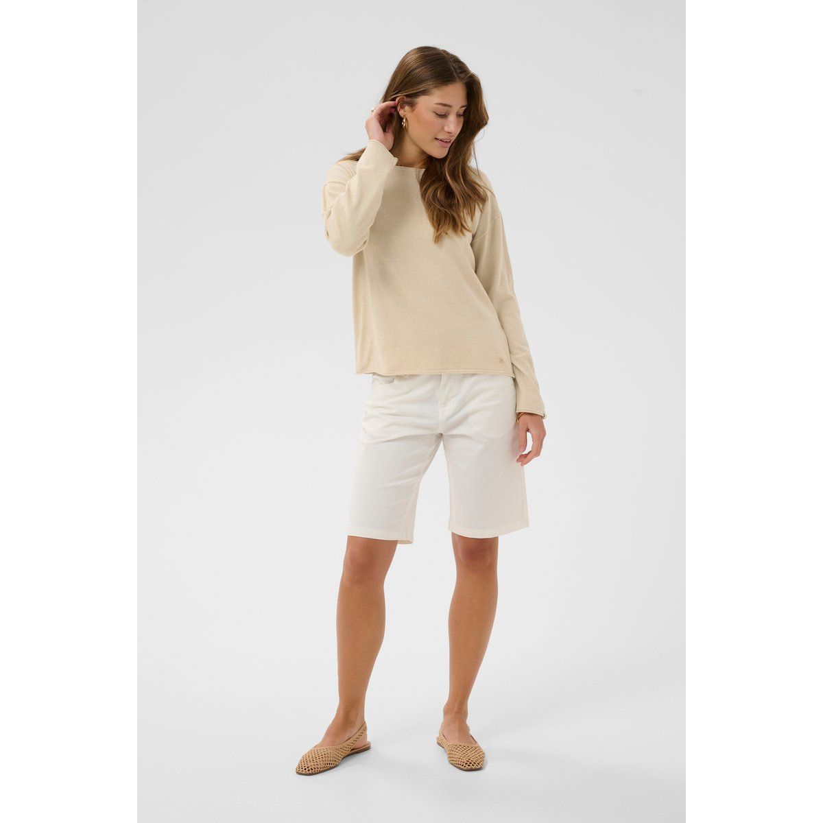 Lockerer Feinstrickpullover mit Rippstruktur