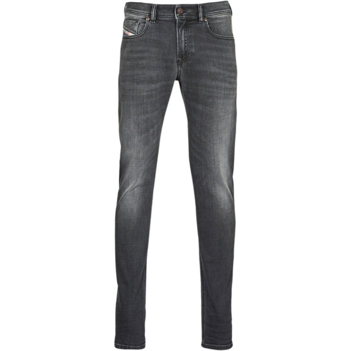 1979 Sleenker Slim-Fit Denim