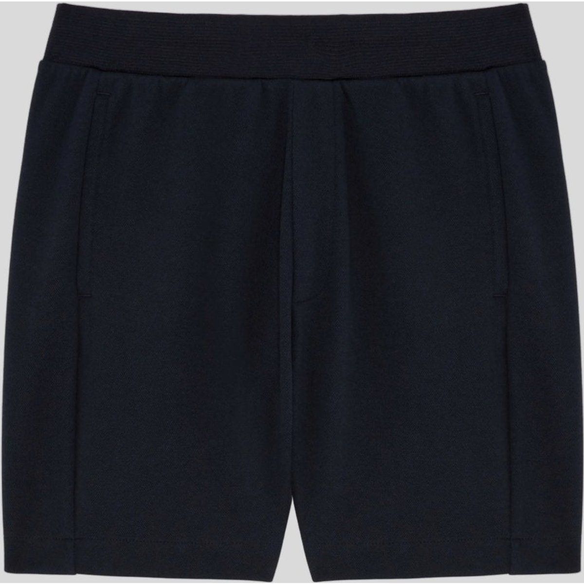 Minimalistische Sweat-Shorts mit Rippdetails