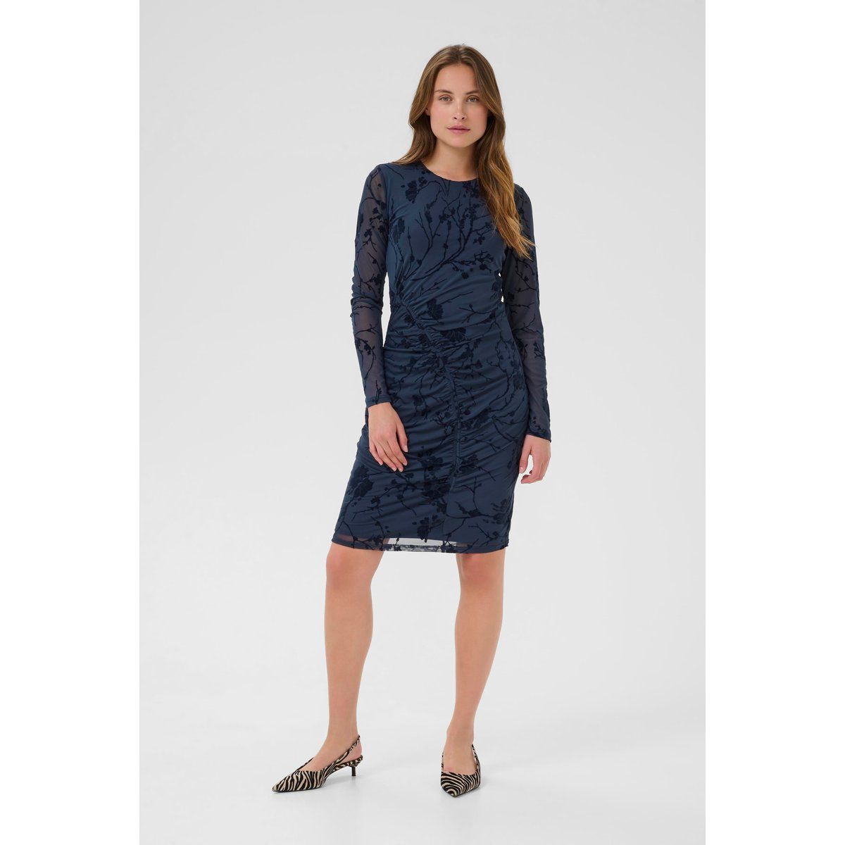 Mesh-Midikleid mit seitlicher Raffung