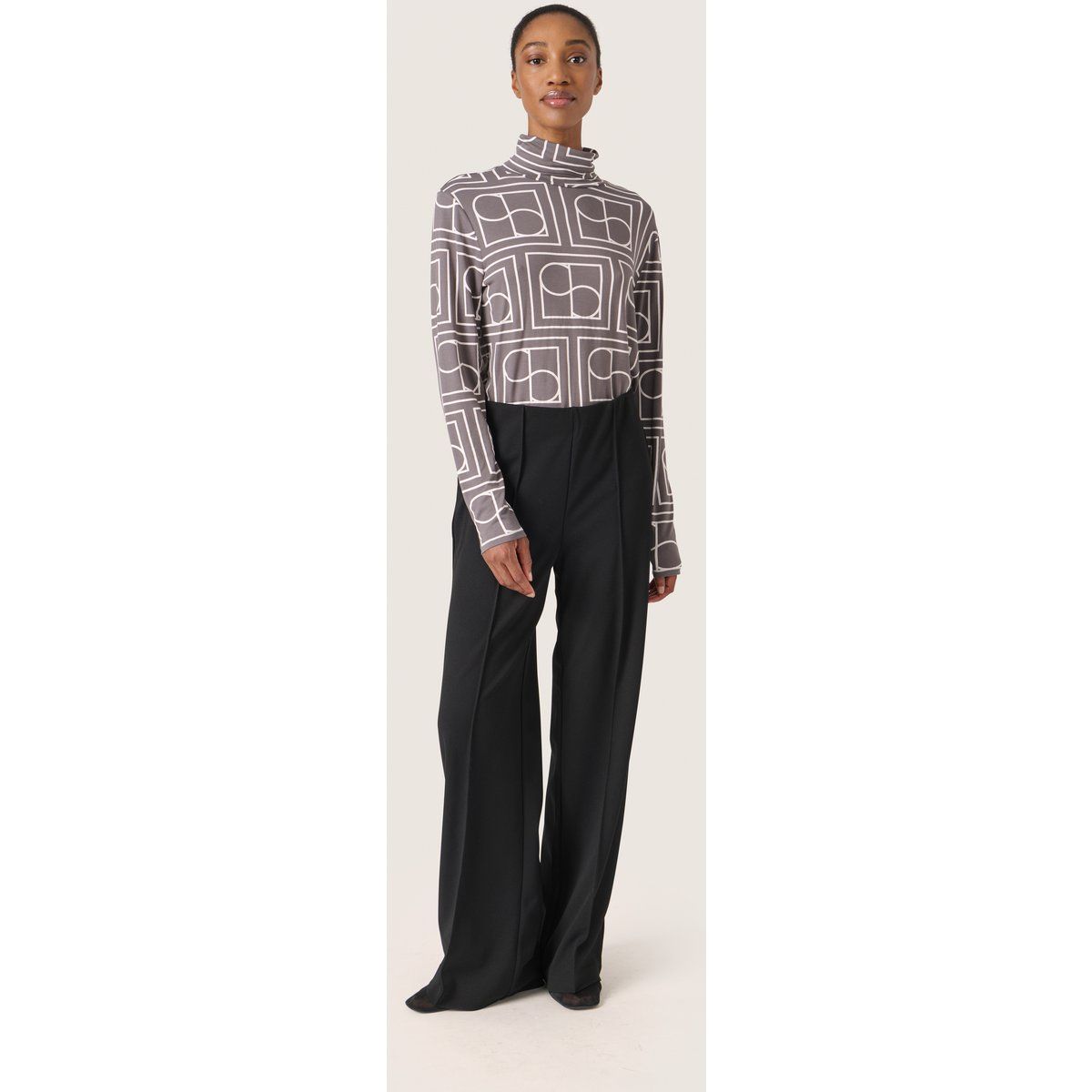 Mock-Neck-Top mit geometrischem Print