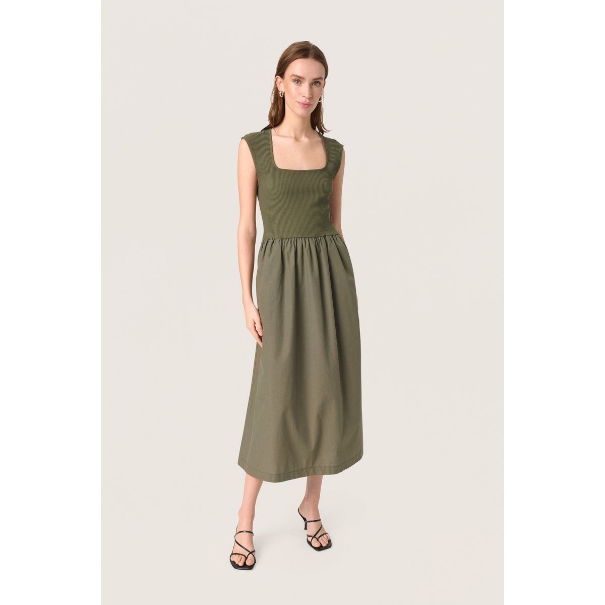 Jerseykleid mit geripptem Oberteil