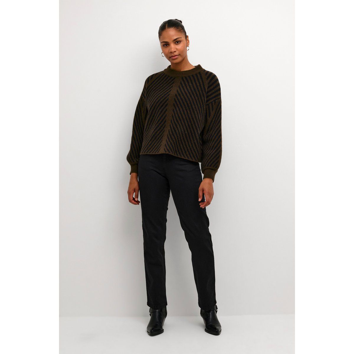 Diagonal gemusterter Wollmisch-Pullover