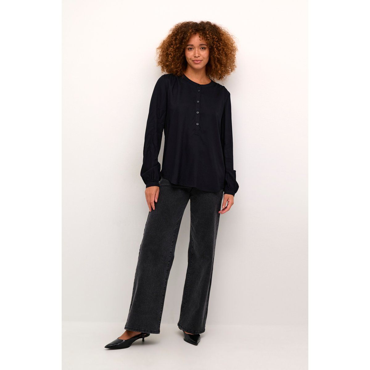 Klassische Henley-Bluse mit Langarm