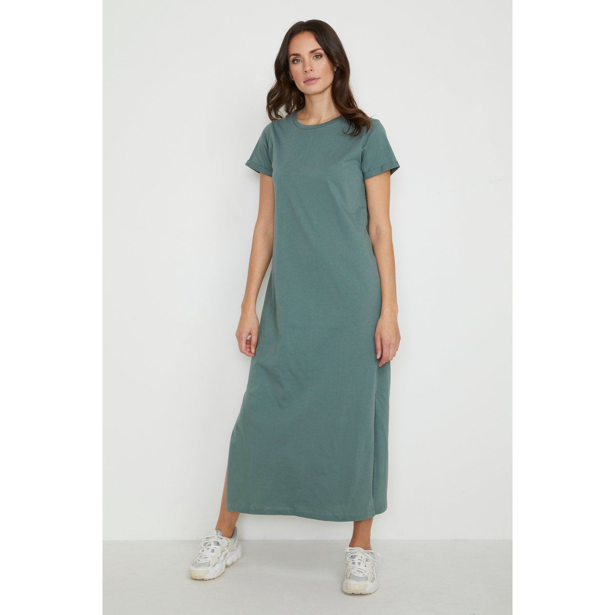 Minimalistisches Baumwoll-Maxi-T-Shirt-Kleid
