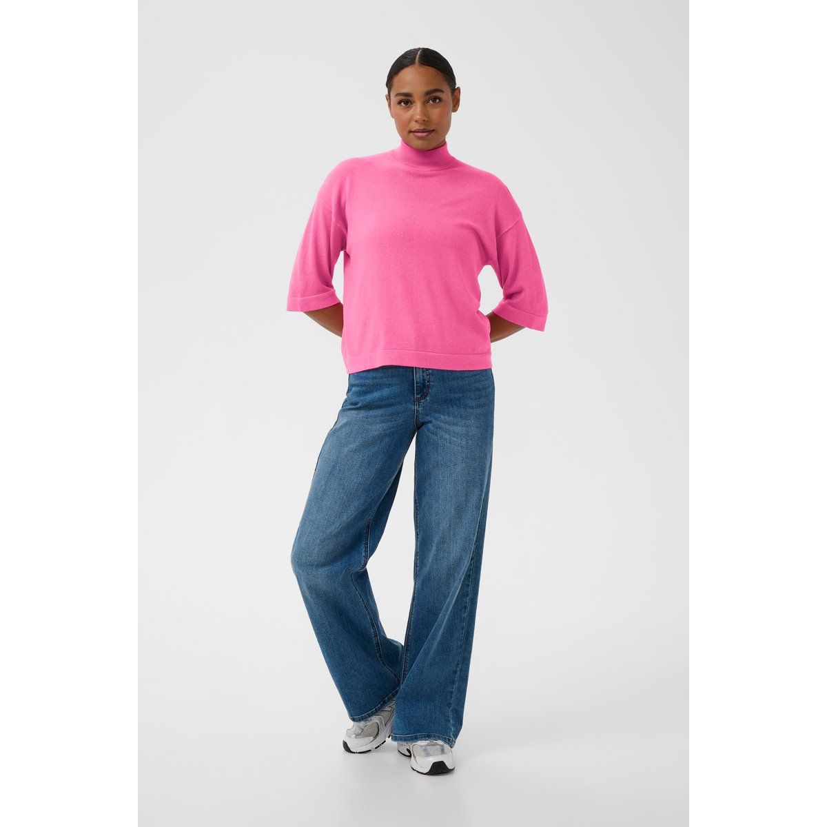 Boxy Stricktop mit Stehkragen