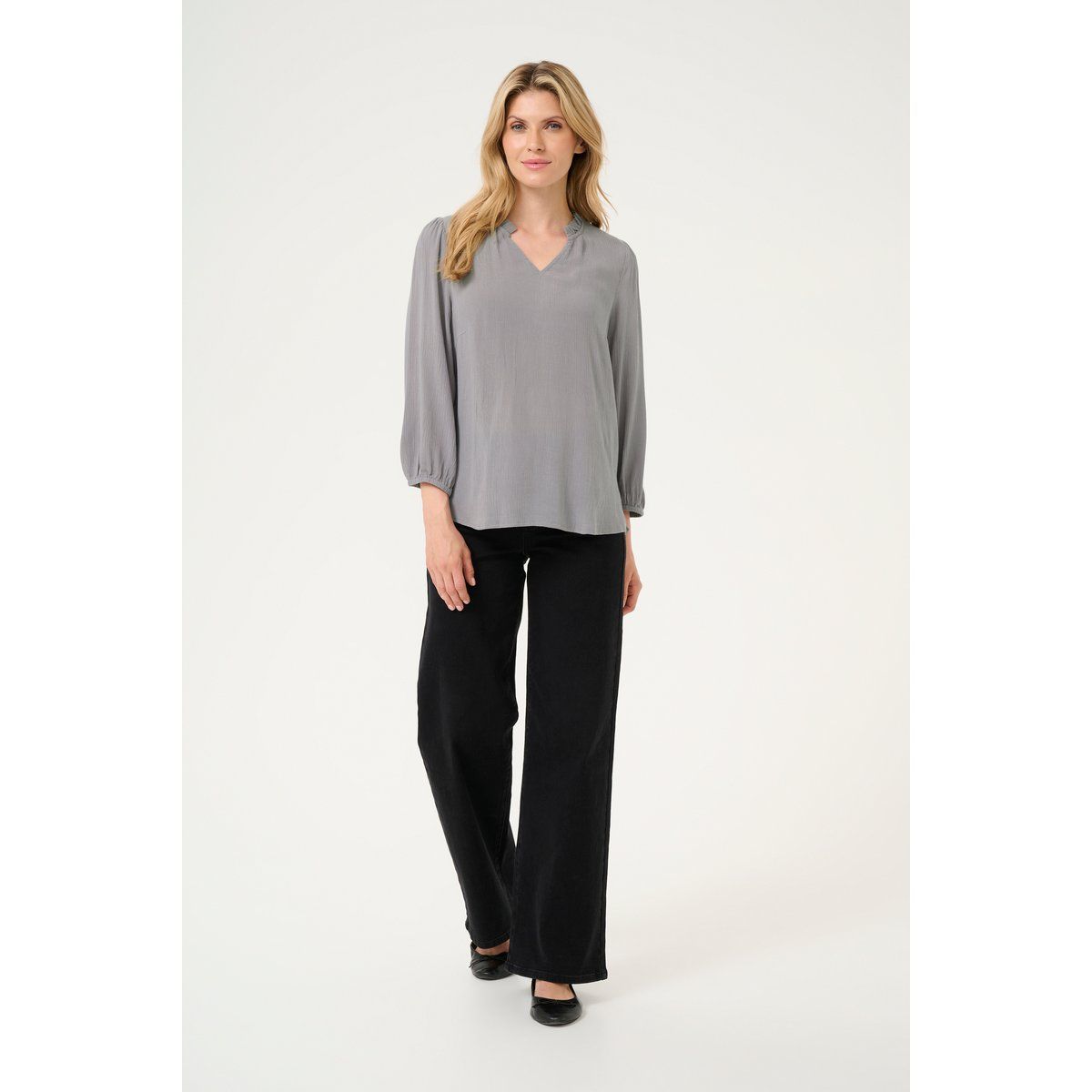 Leichte Eco-Viskose Bluse mit V-Ausschnitt