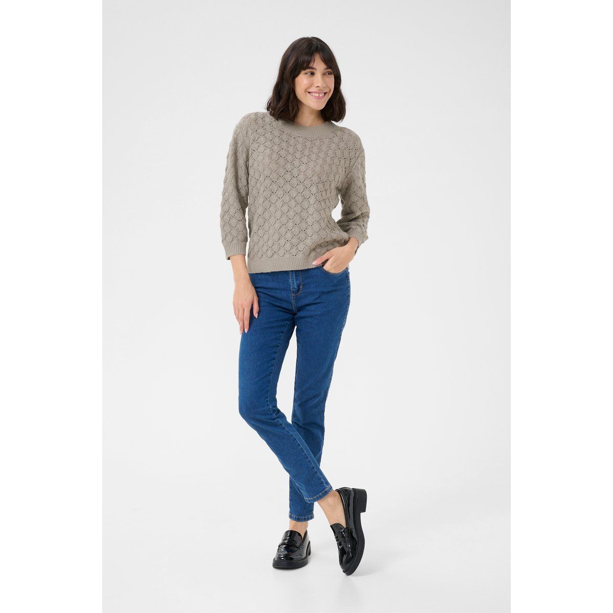 Lockerer Strickpullover mit Lochmuster