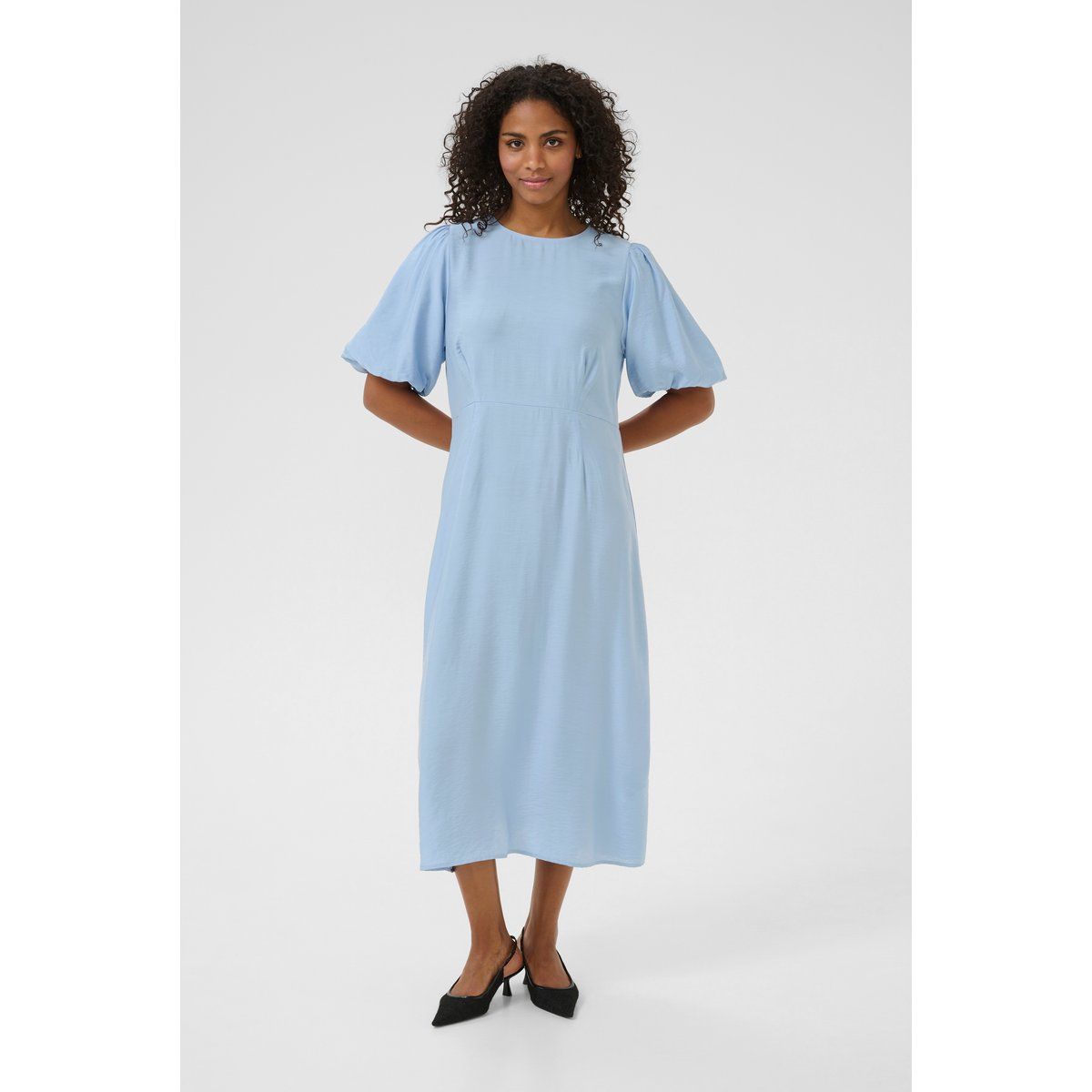 Elegantes Midikleid mit Puffärmeln