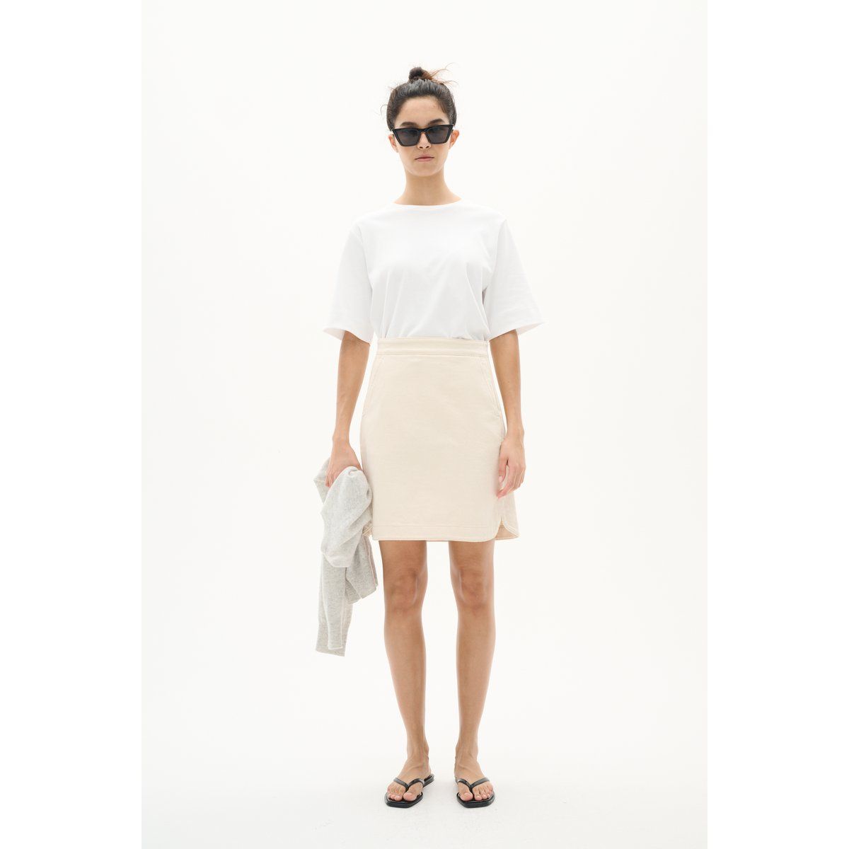 Gerader Denim-Minirock im Minimal-Look