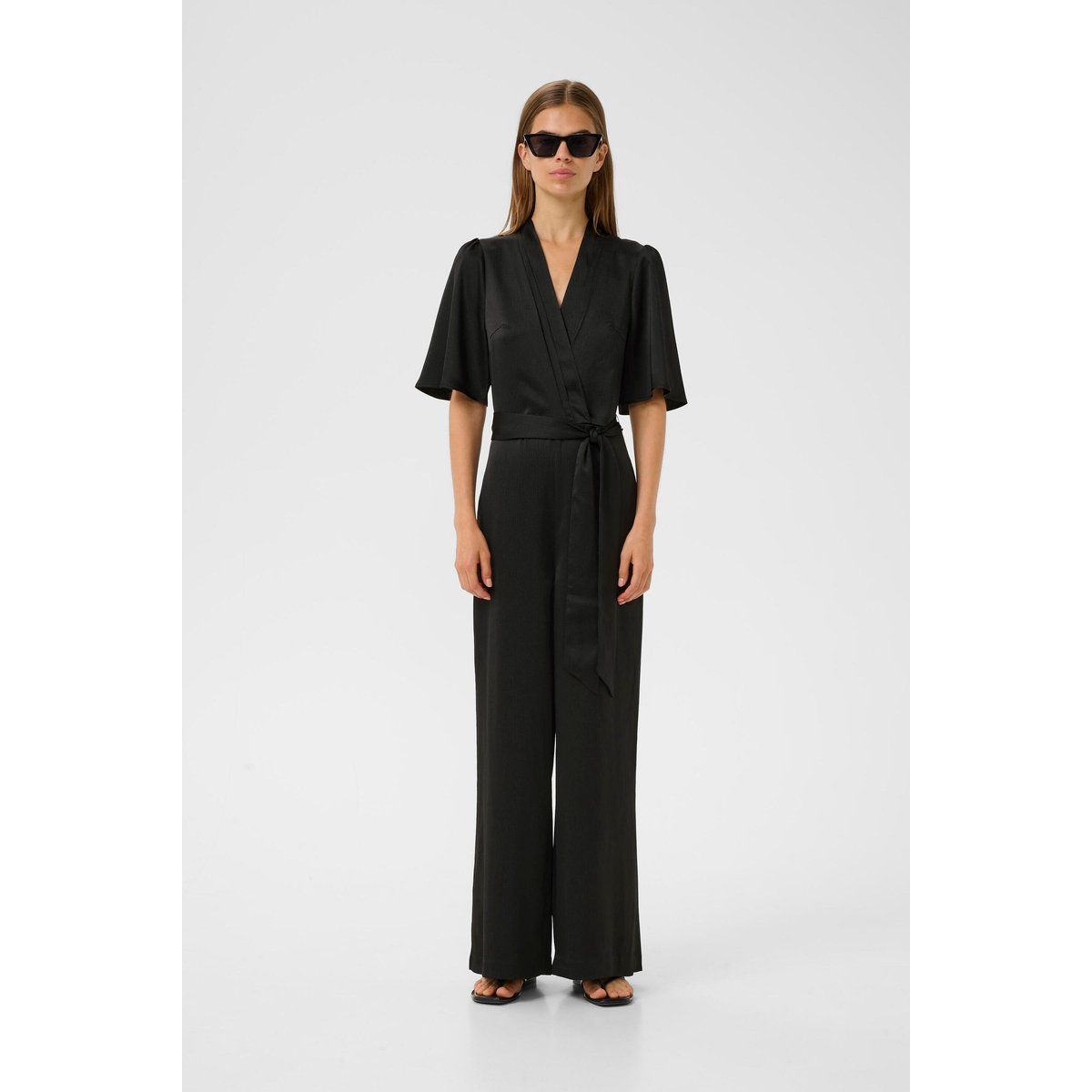 Wickel-Jumpsuit mit weitem Bein