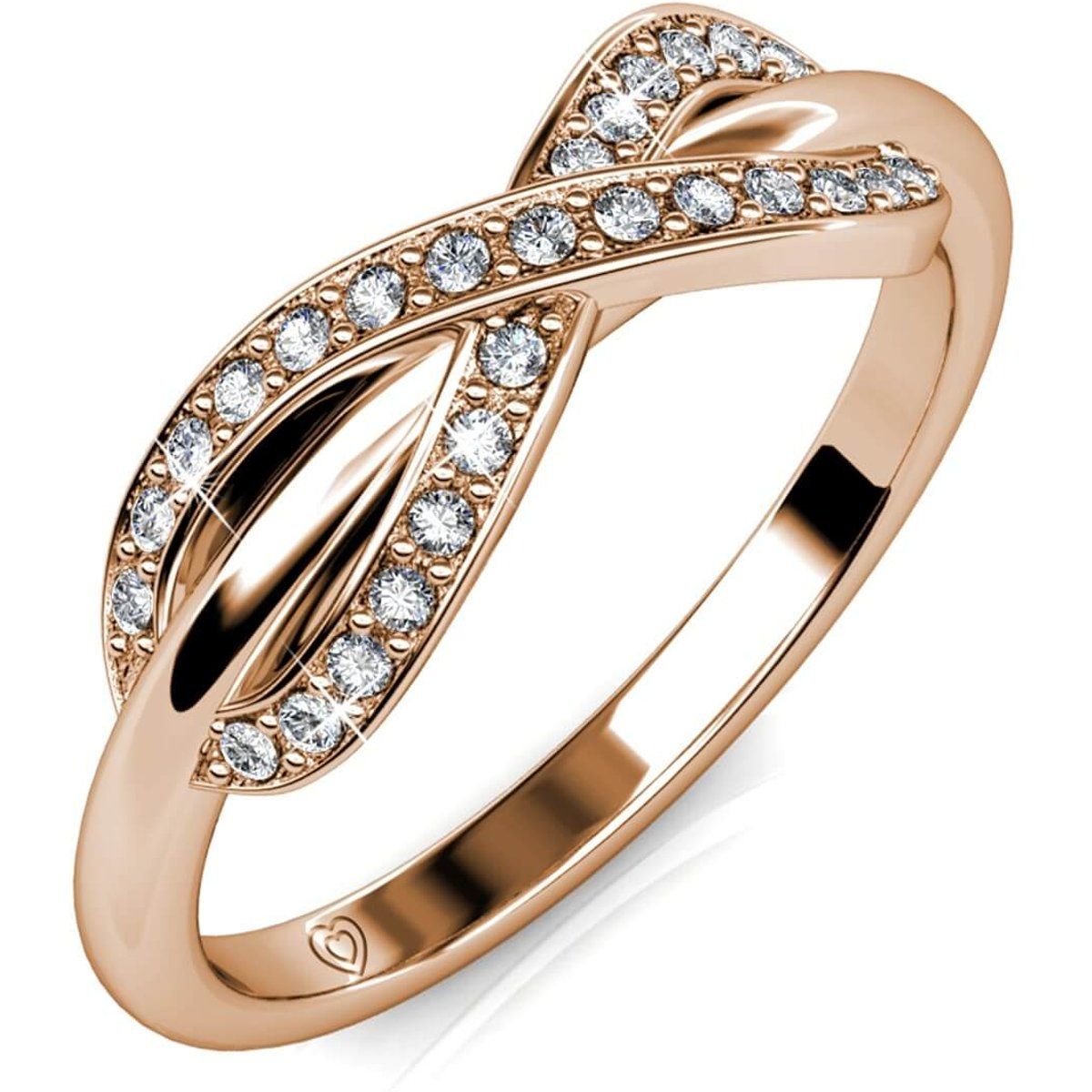 Eleganter Unendlichkeitsring mit Kristallen