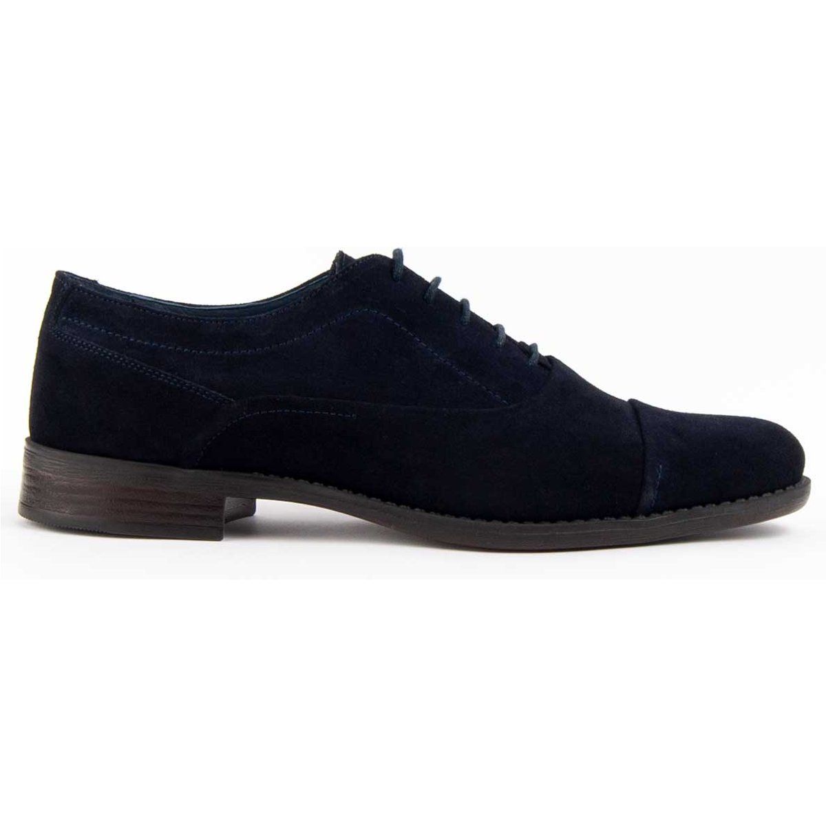 Klassischer Oxford-Lederschuh aus Wildleder
