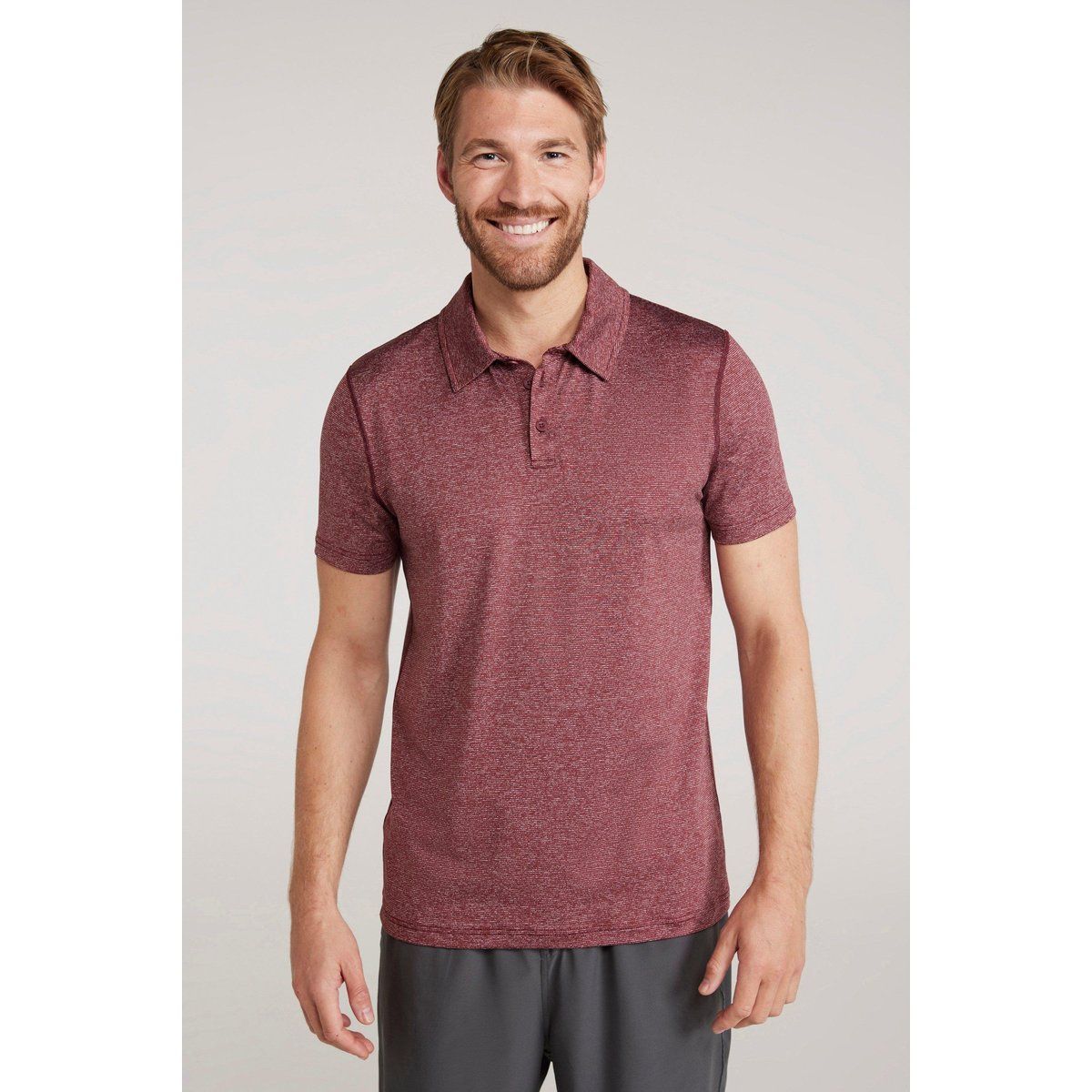 Atmungsaktives Herren Poloshirt mit kurzen Ärmeln