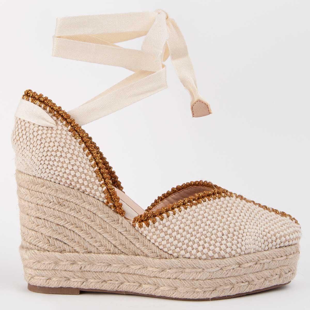 Beige Espadrille Keilabsatz mit Knöchelriemen