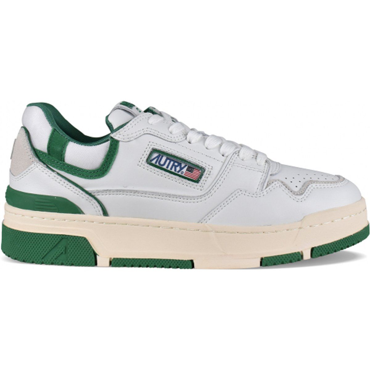 Basketball-inspirierte Low-Top Sneaker