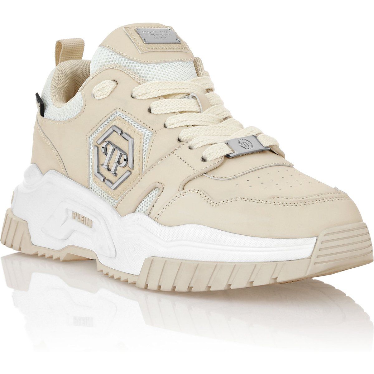 Cremefarbener Low-Top-Sneaker mit Logo-Patch