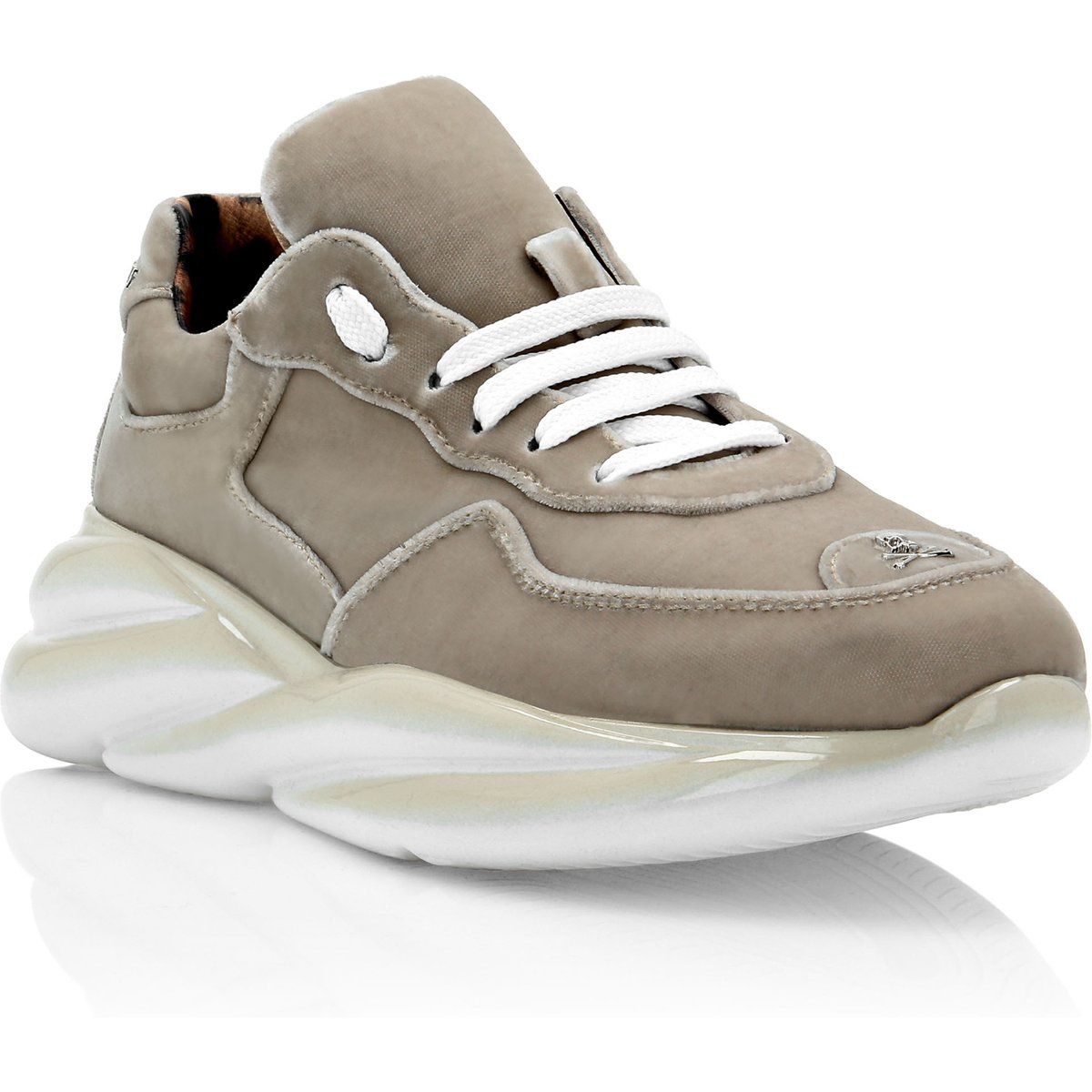 Runner-Style Mode Sneaker