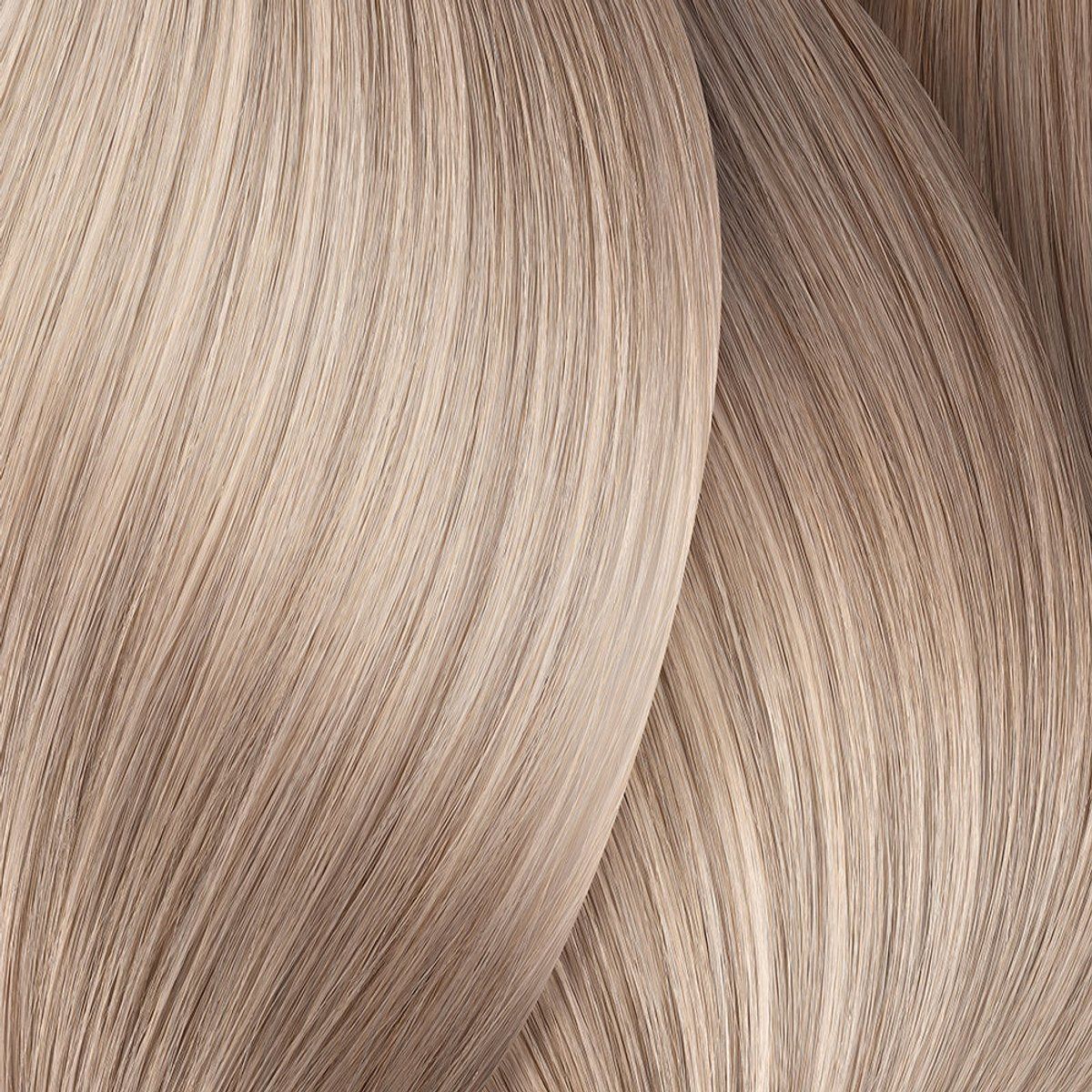 Helle Aschblonde Haarfarbe