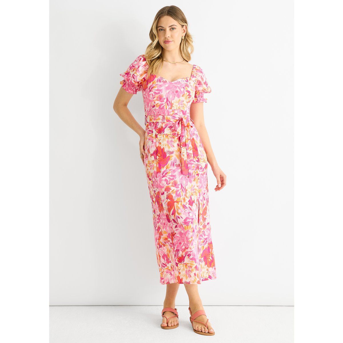 Geblümtes Midikleid mit Puffärmeln und Gürtel