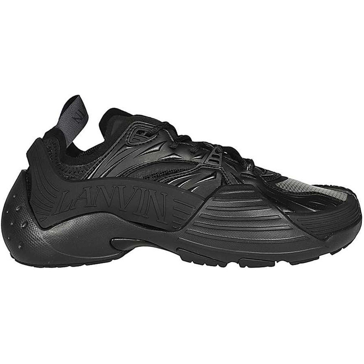 Monochrome Klobige Mode-Sneakers