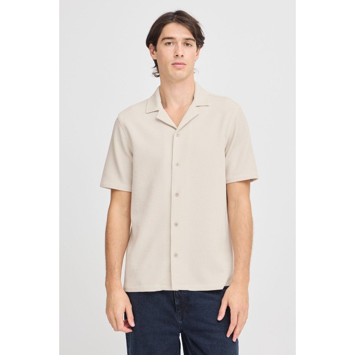 Beige Camp-Shirt aus strukturiertem Strick