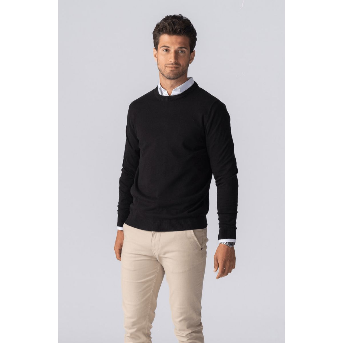 Klassischer Pullover mit Rundhalsausschnitt