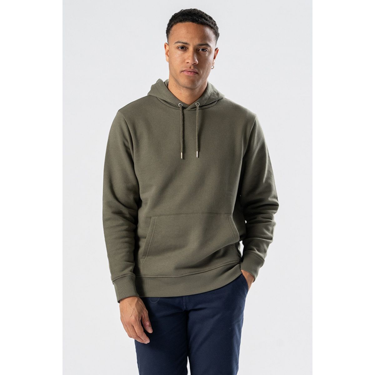 Armeegrüner Baumwollmischungs-Kapuzenpullover