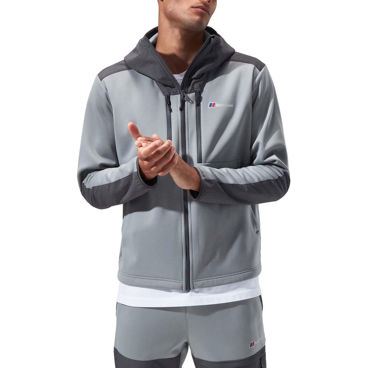 Herren Jacke mit Kontrasteinsätzen und Kapuze