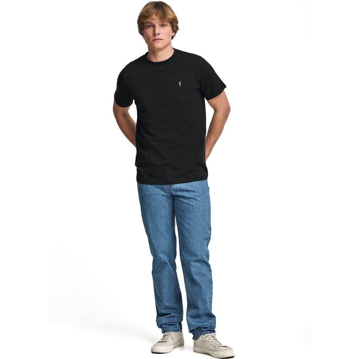Klassisches schwarzes Baumwoll-T-Shirt mit Rundhalsausschnitt