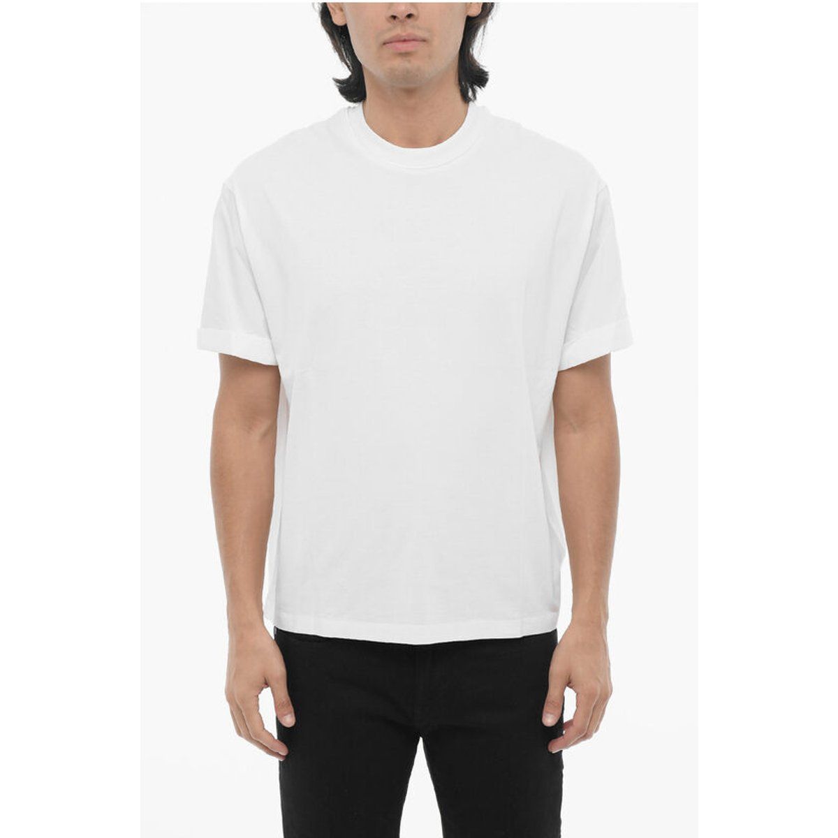 Locker Geschnittenes T-Shirt mit Rundhalsausschnitt