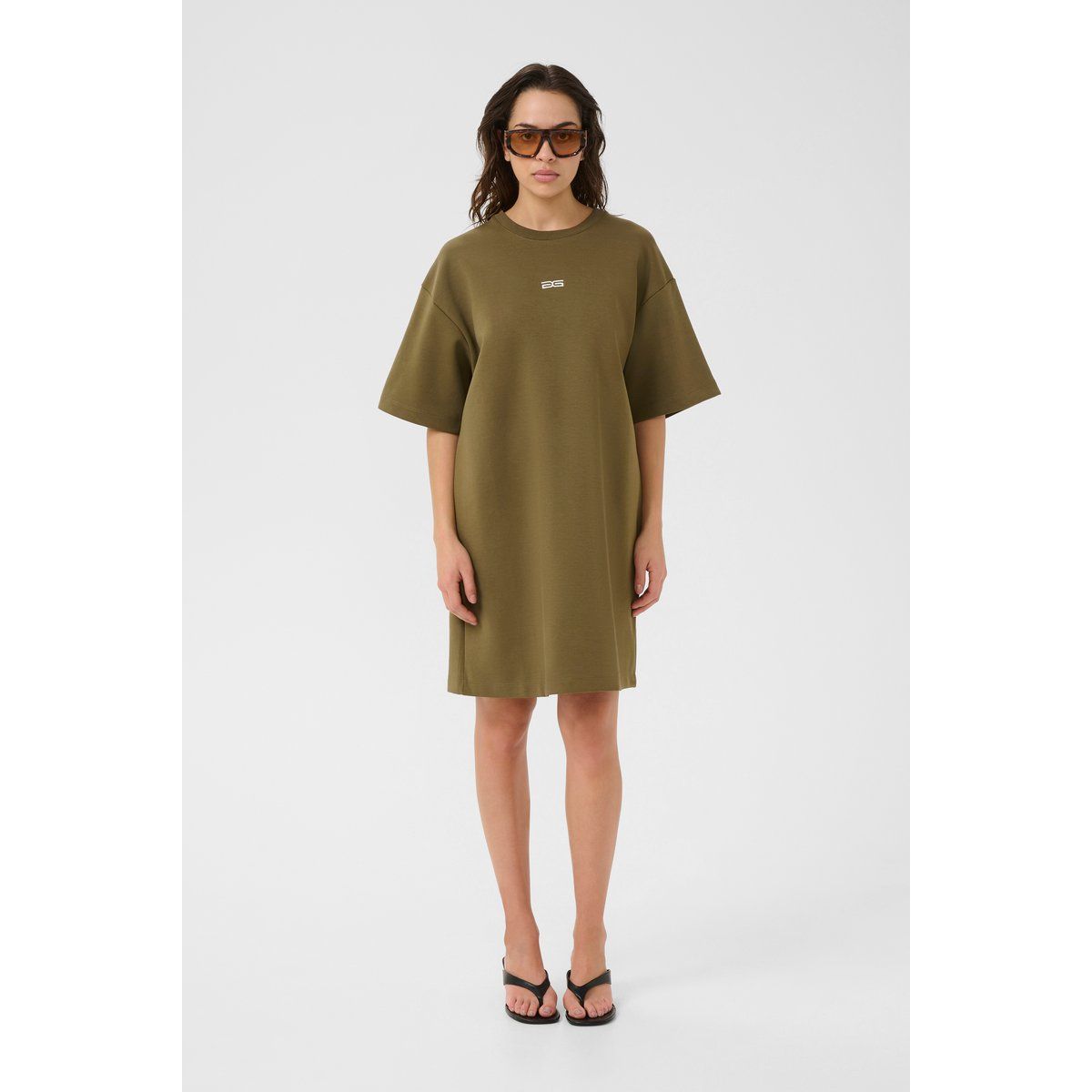 Olivgrünes Oversize-T-Shirt-Kleid