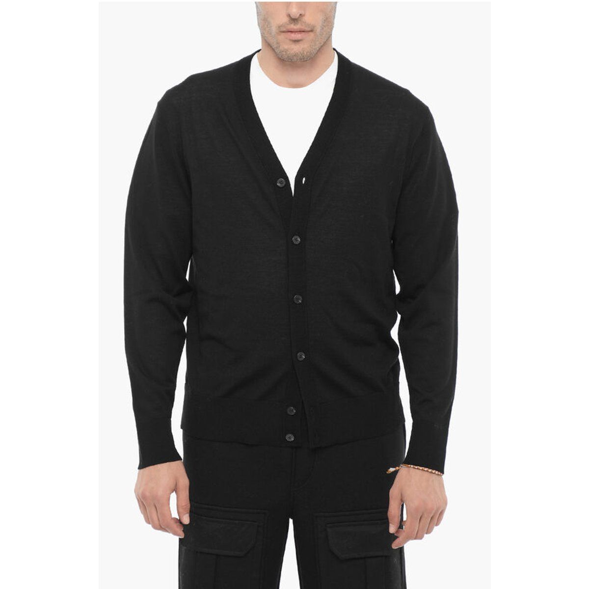 Klassische Slim Fit Strickjacke