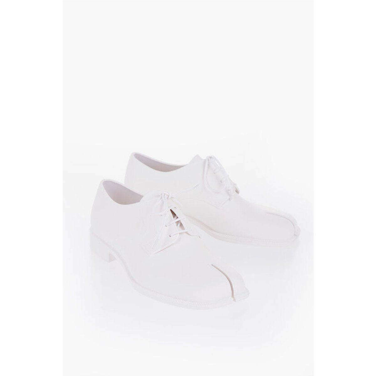 Weiße Tabi Derby Schuhe mit geteilter Zehenpartie