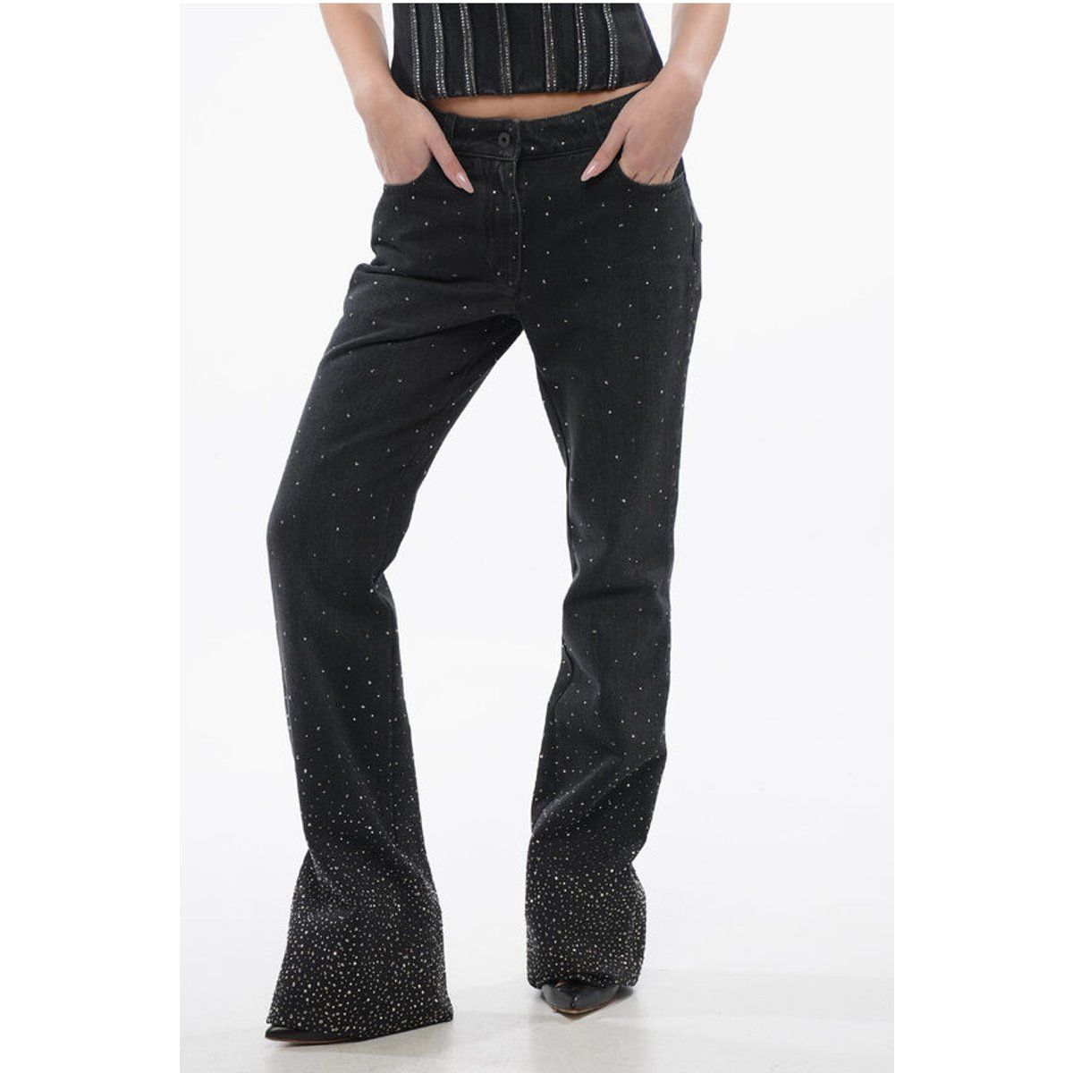 Schwarze Schlagjeans mit Strassverzierungen