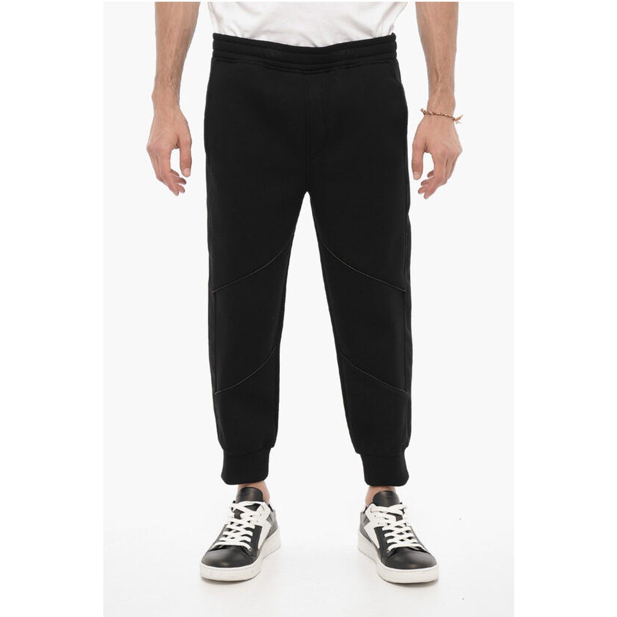 Schmal geschnittene Jogginghose mit Einsätzen