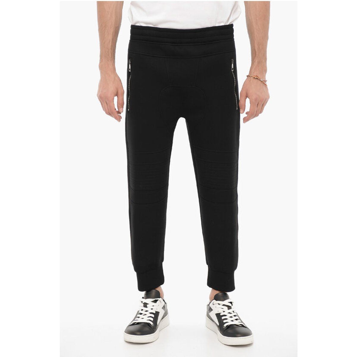 Schmale Jogginghose im Biker-Stil