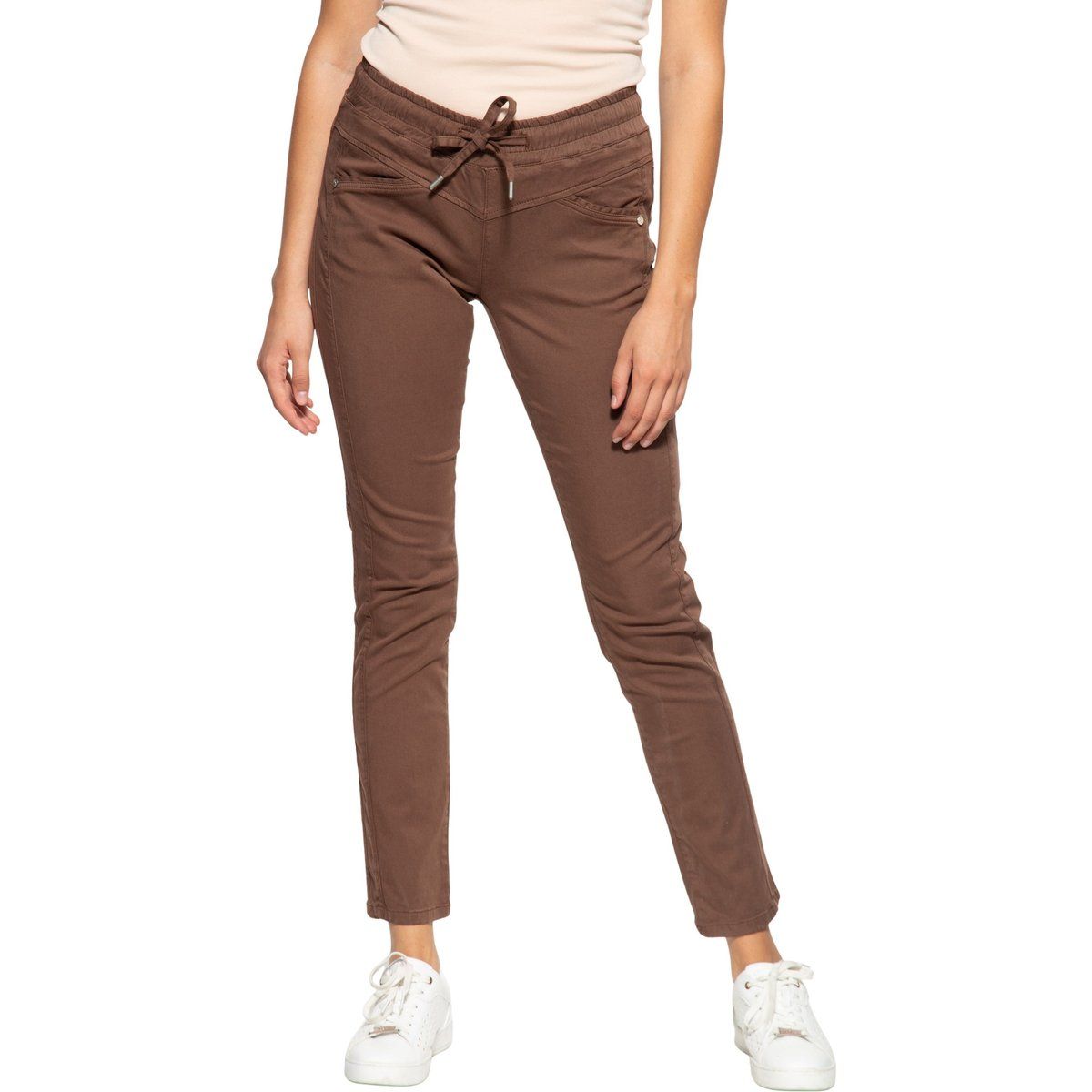 Braune, schmal geschnittene Hose mit mittelhohem Bund