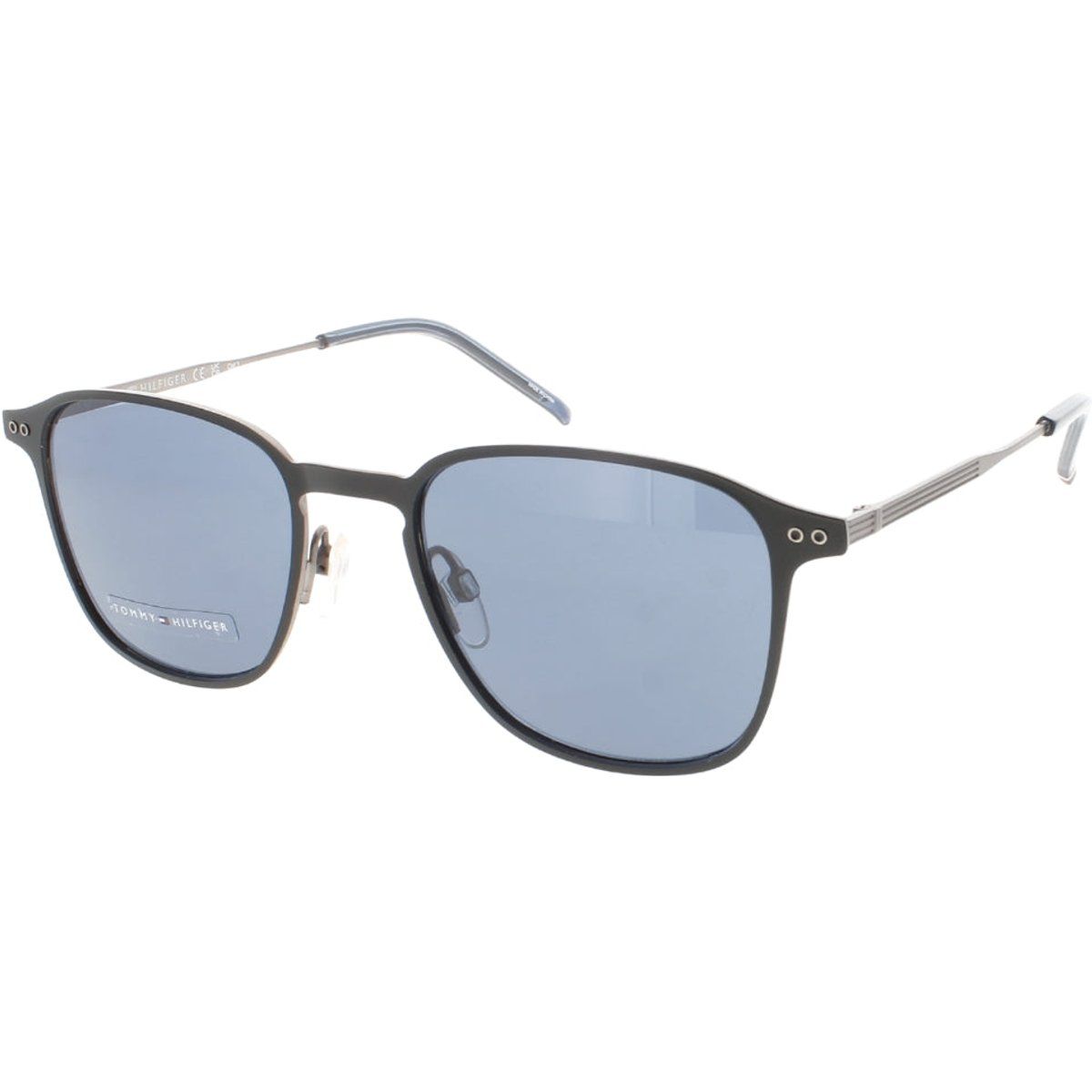 Mattschwarze Sonnenbrille mit quadratischem Rahmen