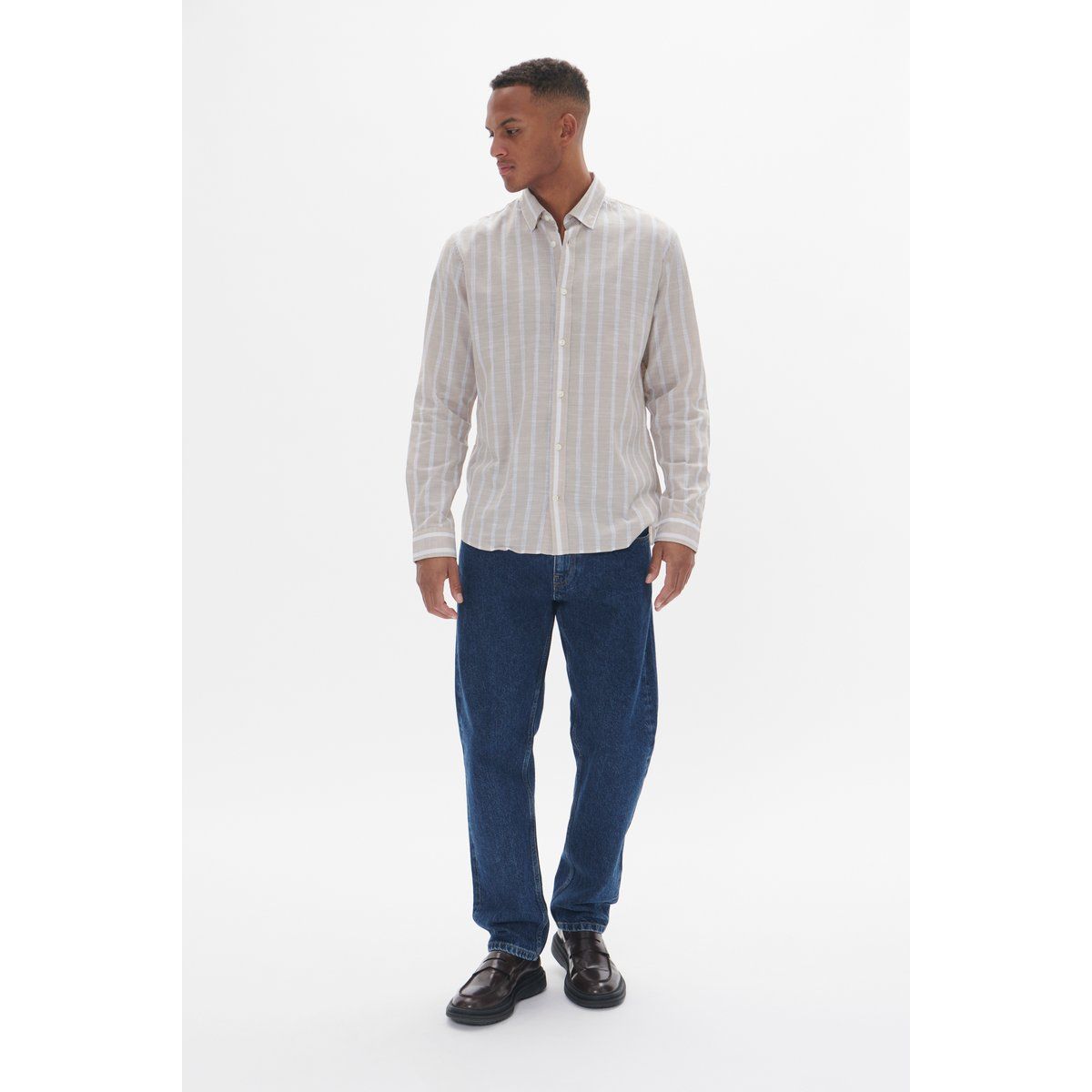 Beige gestreiftes Langarmhemd