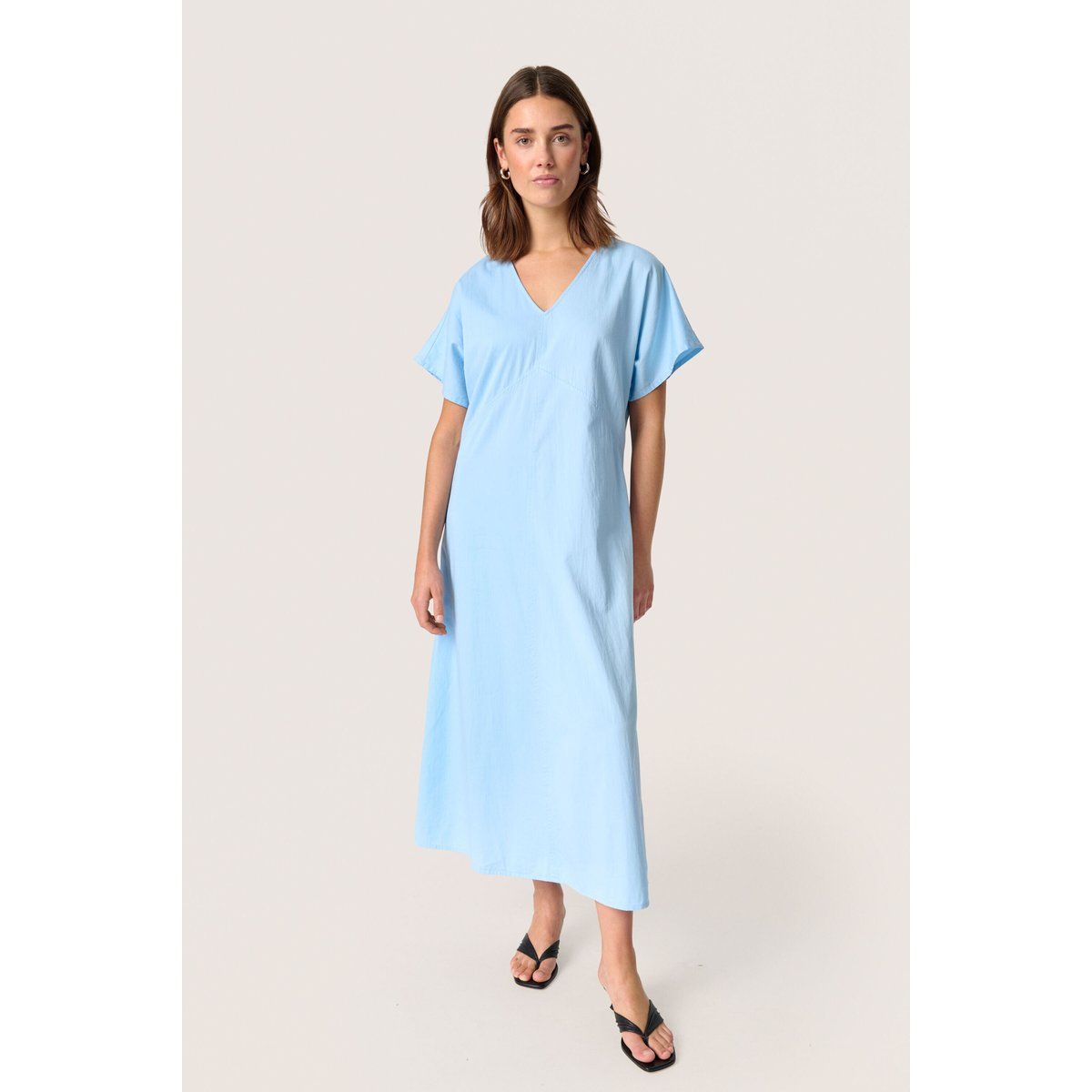 Kleid Gerade Passform blue