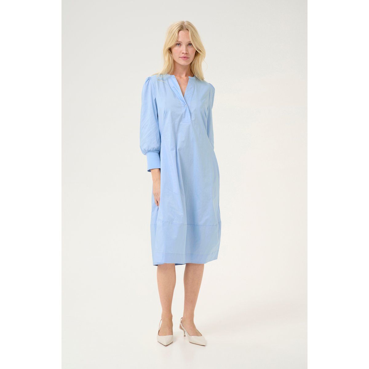 Kleid Feminine blue