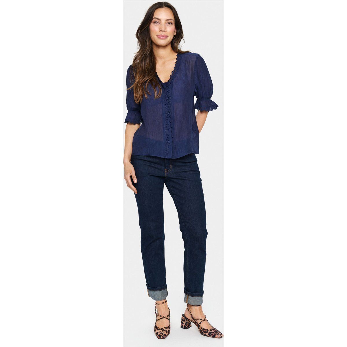 Elegante Rüschenbluse mit Knopfleiste