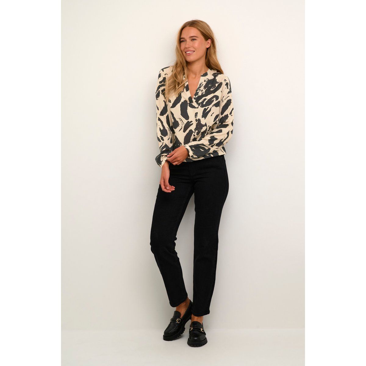 Langarm-Bluse Regular fit Black/Feather Gray Leo leopard