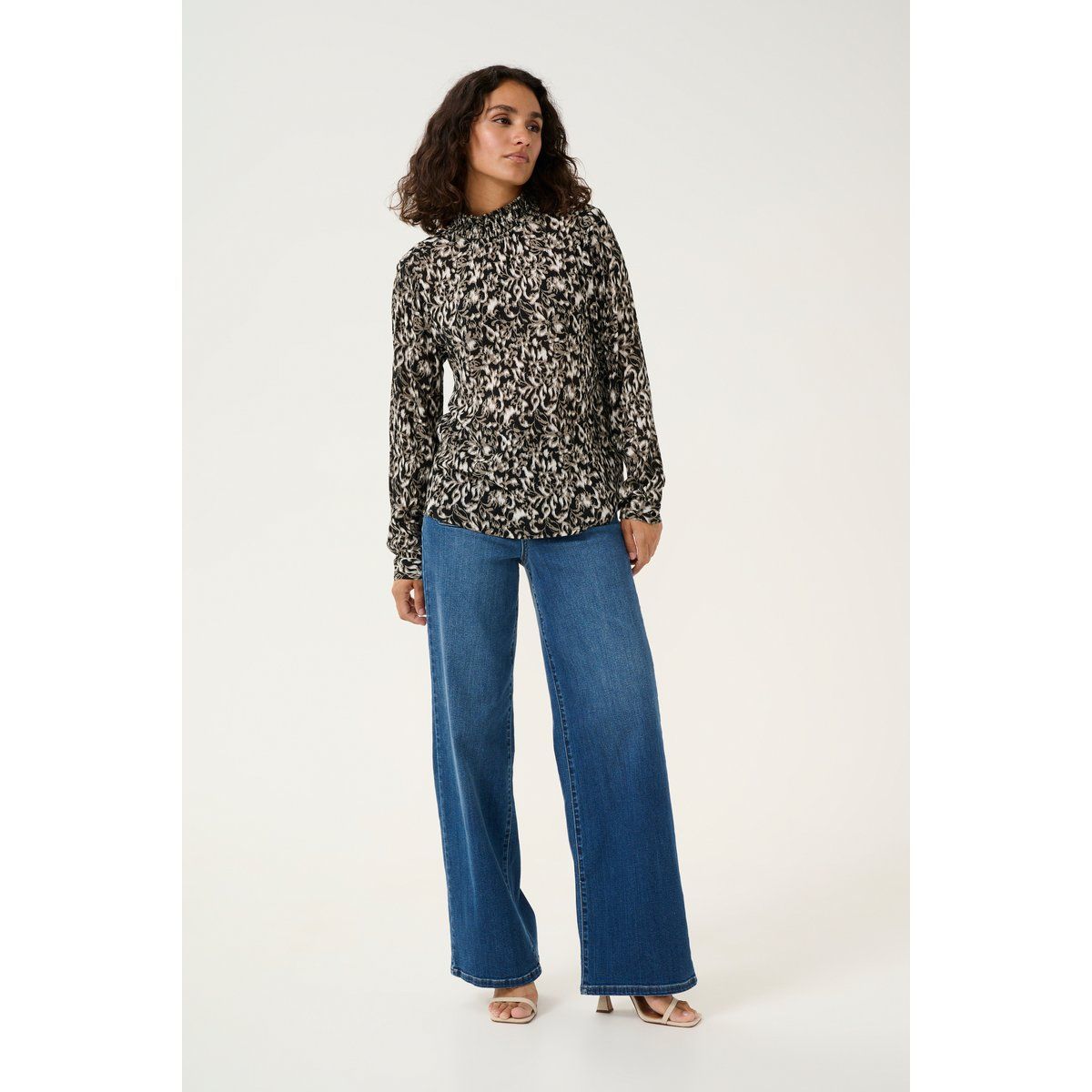 Langärmelige Bluse mit Animal Print
