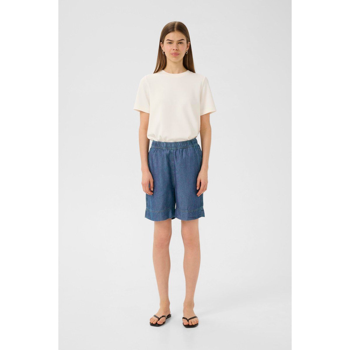 Jeansshorts mit geradem Bein