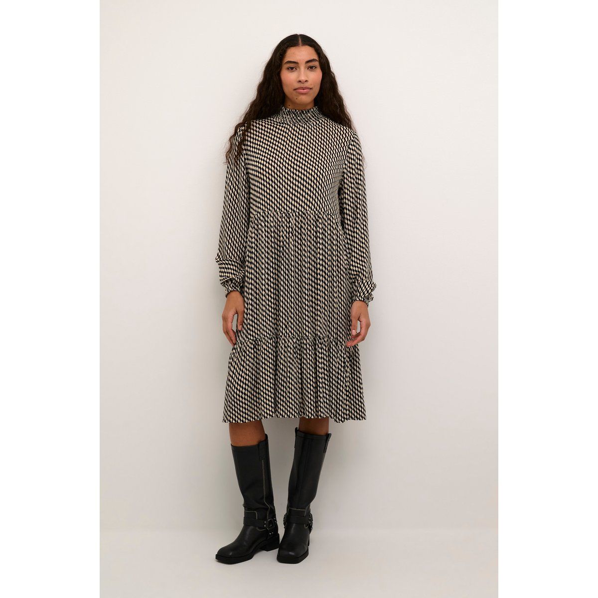 Kleid Relaxed fit black white